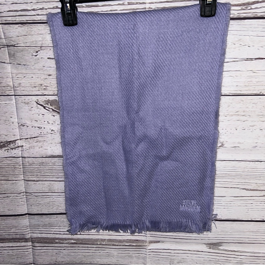 Brand New Steve Madden Scarf